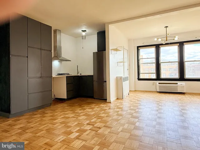 $2,500 | 2500 Q Street Northwest, Unit 529, Washington, DC 20007
