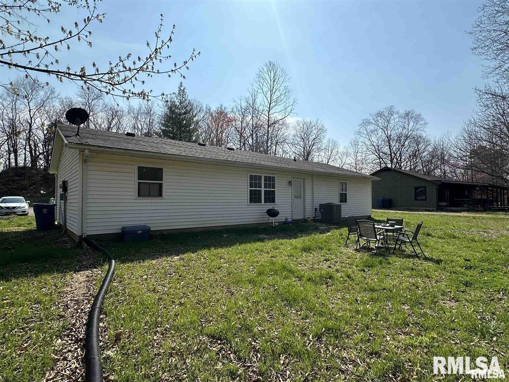 4244 Sycamore Road Carterville, IL 62918 - Photo 2 of 10