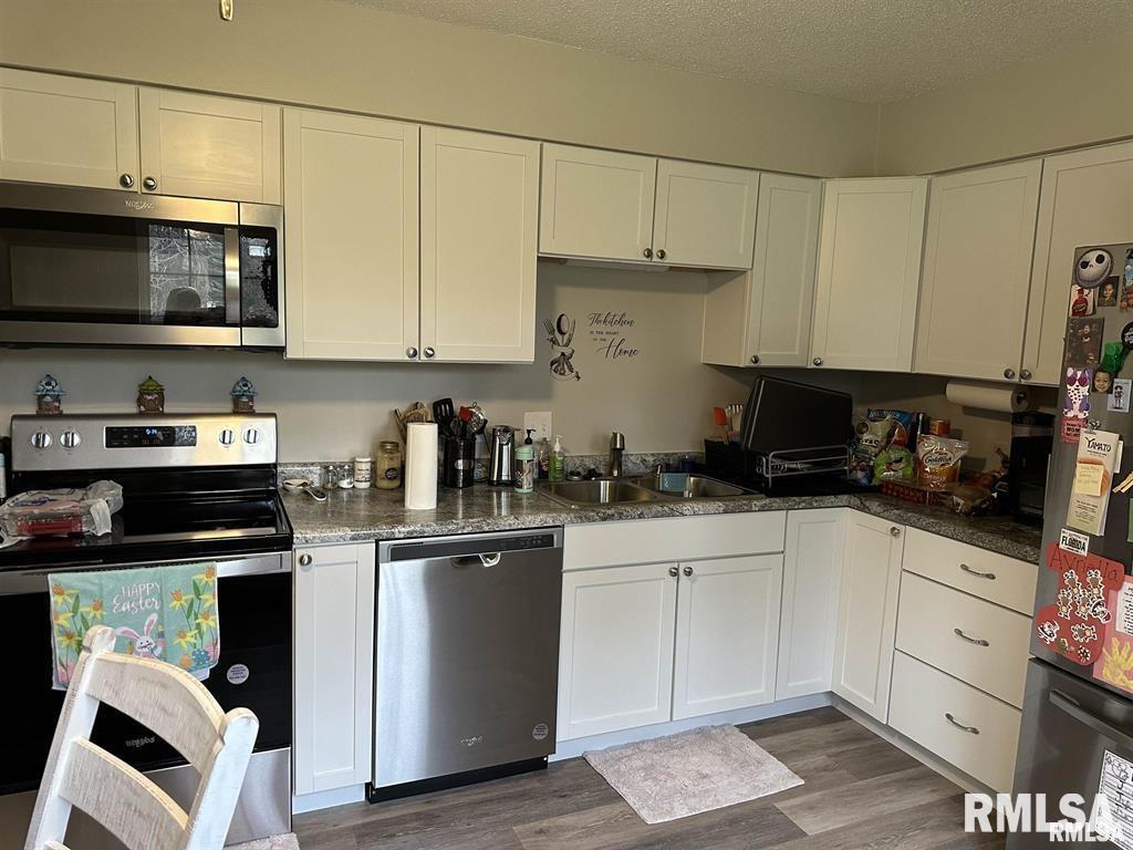 4244 Sycamore Road Carterville, IL 62918 - Photo 6 of 10