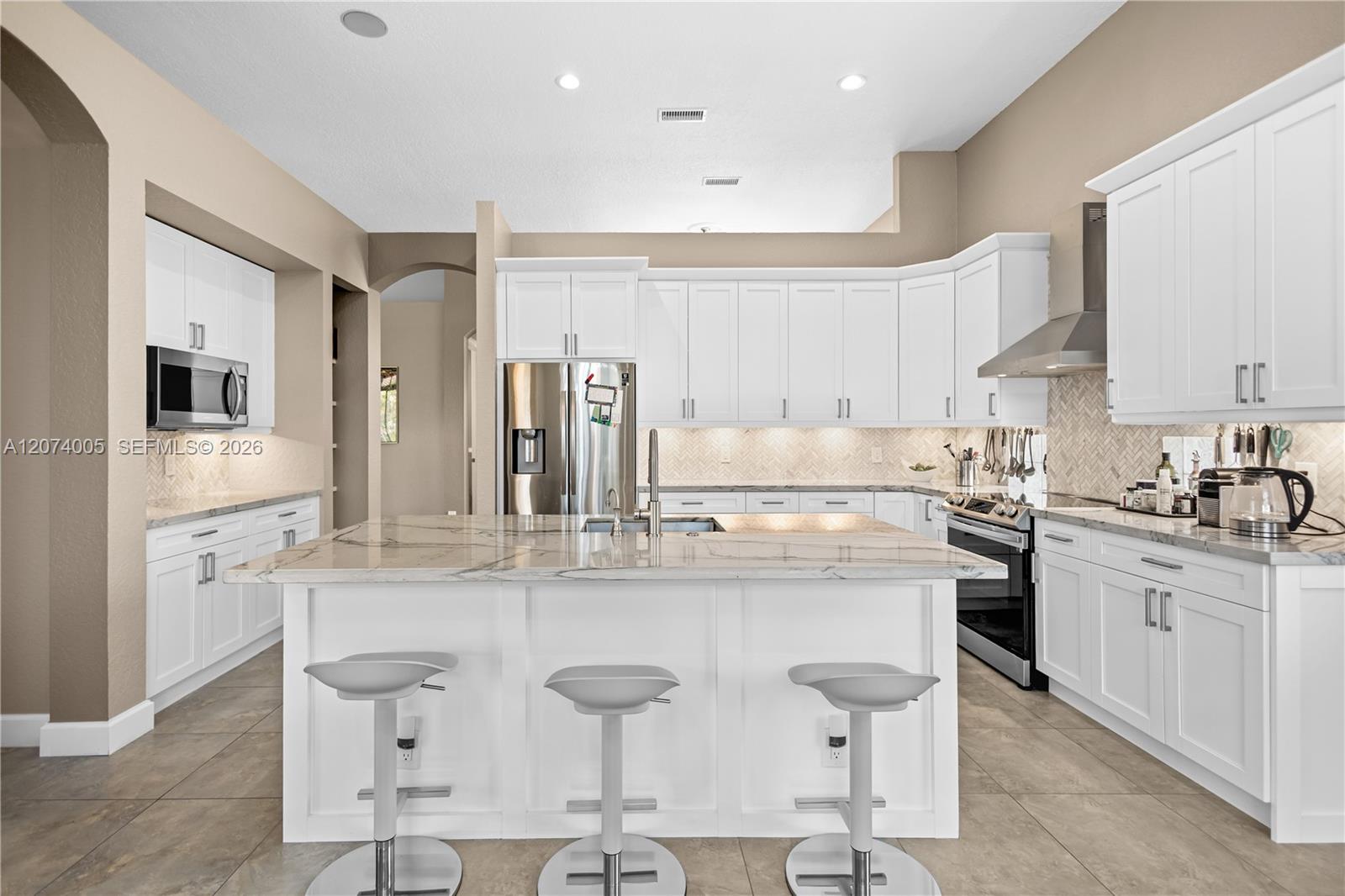 18548 Harbor Light Way Boca Raton, FL 33498 - Photo 2 of 28 Gallery Image 2