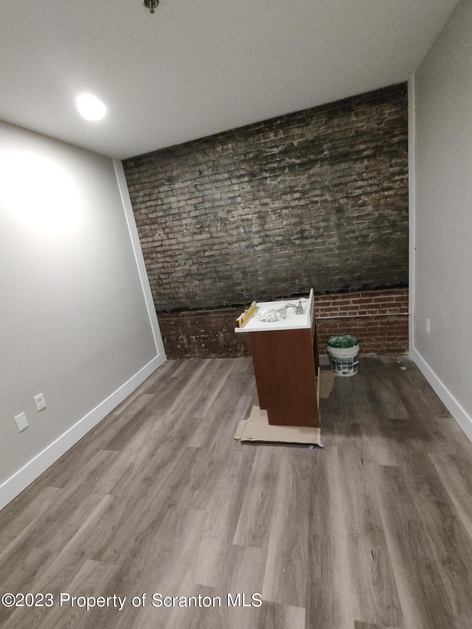 205 North Washington Avenue, Unit 7 Scranton, PA 18503 - Photo 5 of 6 a view of door