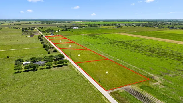 $149,000 | 2 County Road 207, East Bernard, TX 77435