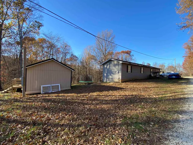 $175,000 | 1681 Pumphouse Road, Mitchell, IN 47446