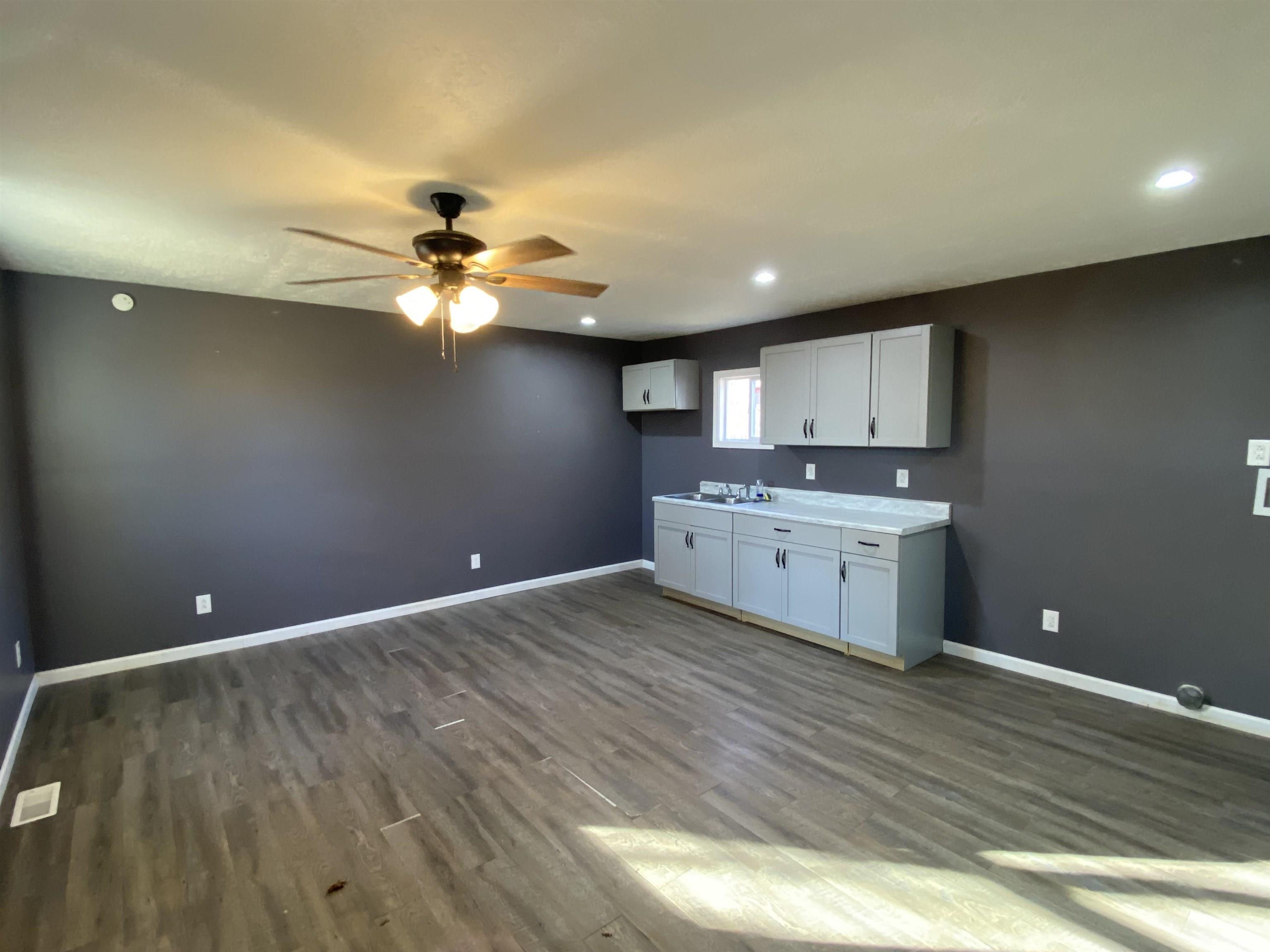 1681 Pumphouse Road Mitchell, IN 47446 - Photo 3 of 19