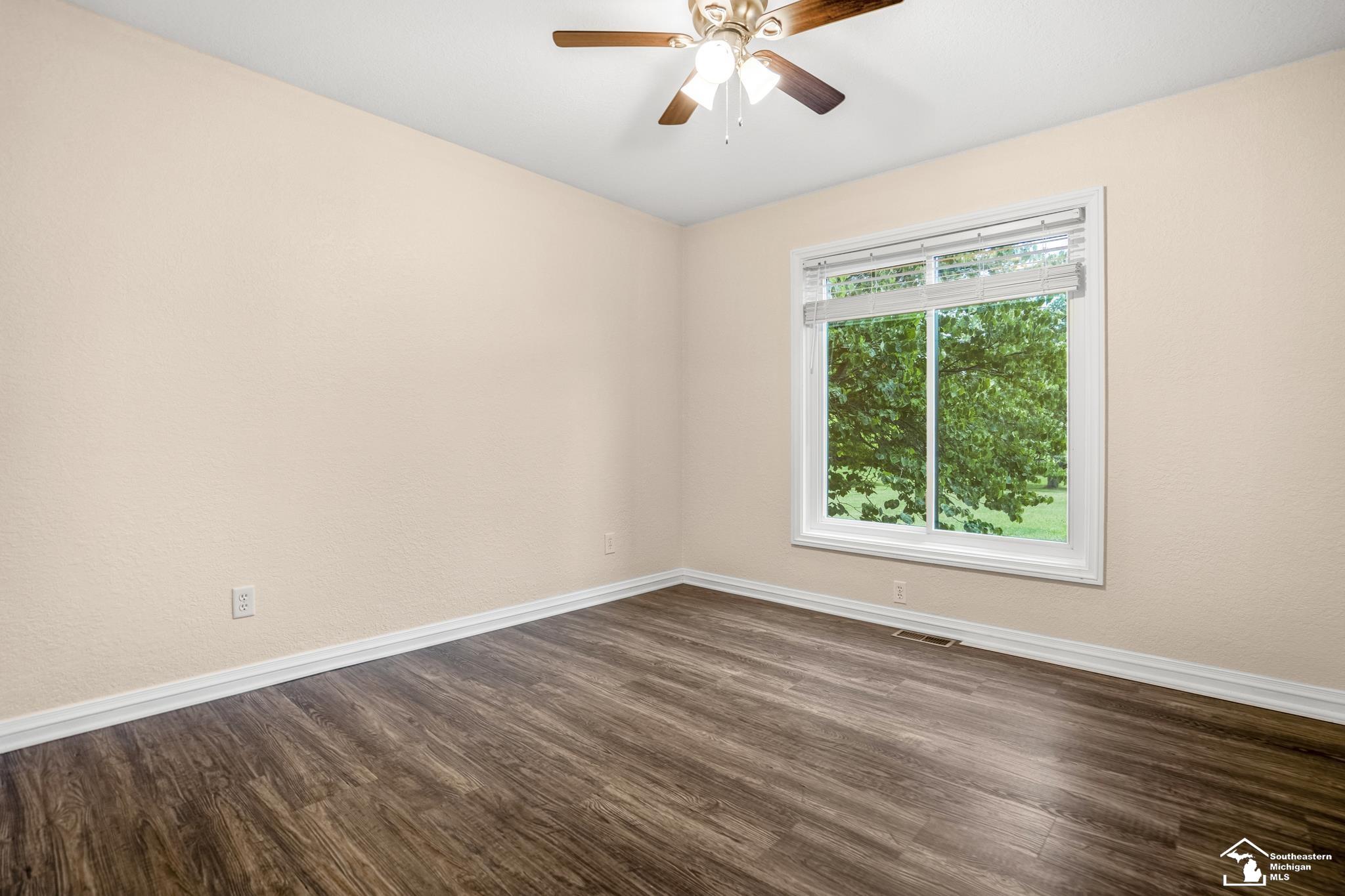 3570 Summerfield Road Petersburg, MI 49270 - Photo 19 of 41 50212604-ea088da5-90b2-4111-855f-6127068888c2.JPG