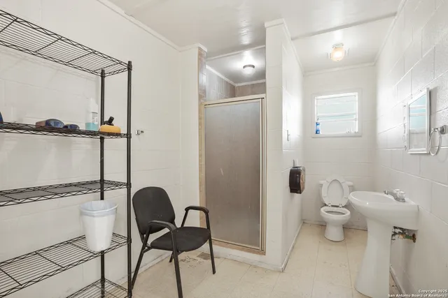 $450,000 | 298 Highway 239, Kenedy, TX 78119