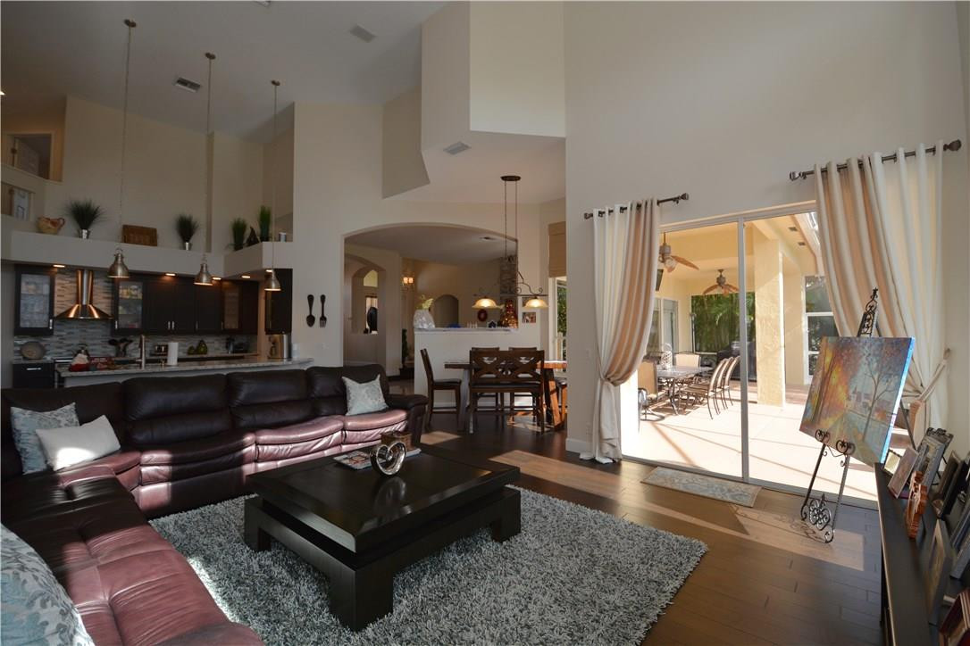 10582 East Key Drive Boca Raton, FL 33498 - Photo 11 of 55 Family Room