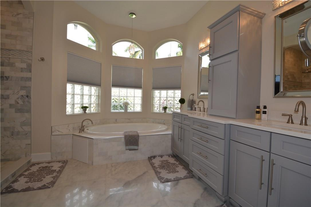 10582 East Key Drive Boca Raton, FL 33498 - Photo 25 of 55 Master Bathroom