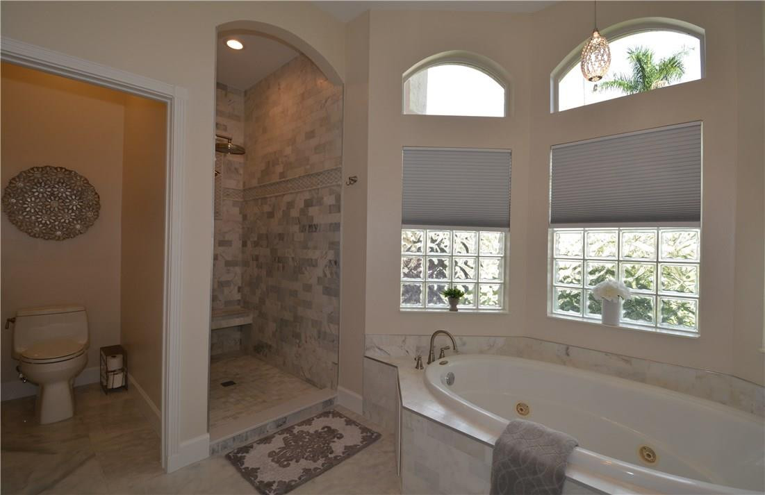 10582 East Key Drive Boca Raton, FL 33498 - Photo 27 of 55 Master Bathroom