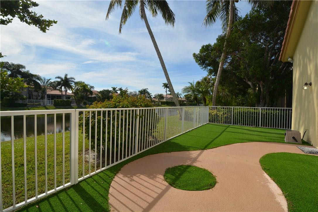 10582 East Key Drive Boca Raton, FL 33498 - Photo 54 of 55 Gated Backyard