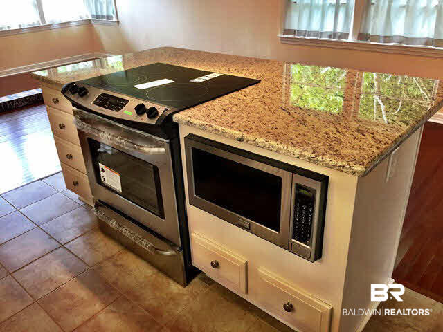3258 Zimlich Avenue Mobile, AL 36608 - Photo 7 of 26