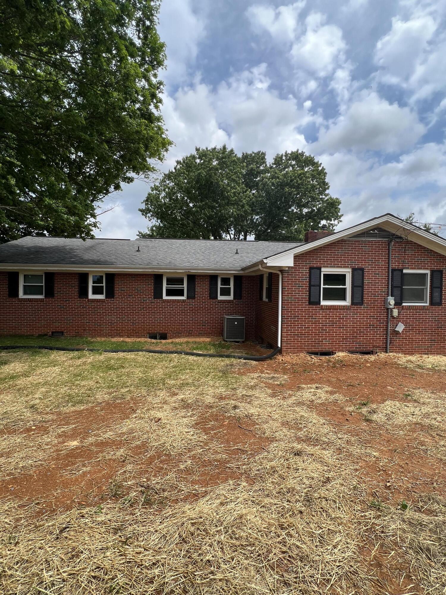 207 Dunbar Road Chuckey, TN 37641 - Photo 14 of 42 116D345A-88A6-40F3-868B-409127C86146