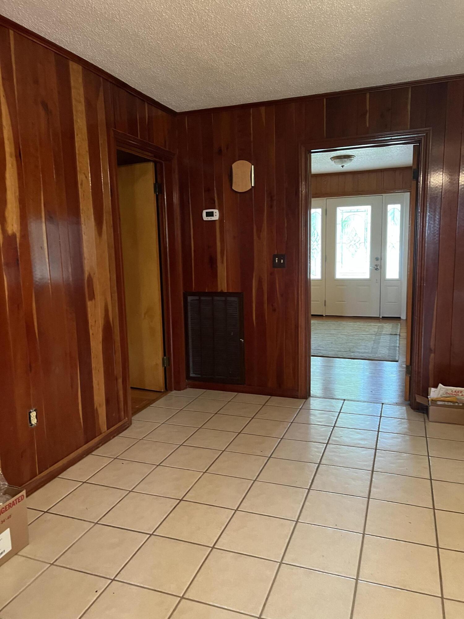 207 Dunbar Road Chuckey, TN 37641 - Photo 26 of 42 E87E8FCE-DF1F-4153-9BEB-4248EBE8D638