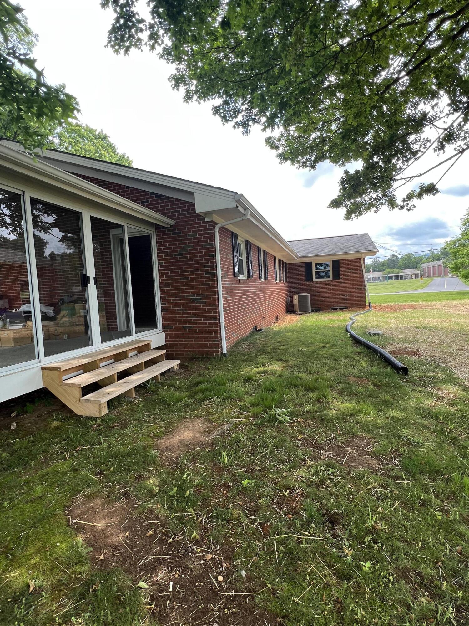 207 Dunbar Road Chuckey, TN 37641 - Photo 9 of 42 2944A8B7-D1D1-495E-A07D-2F1E69D90530