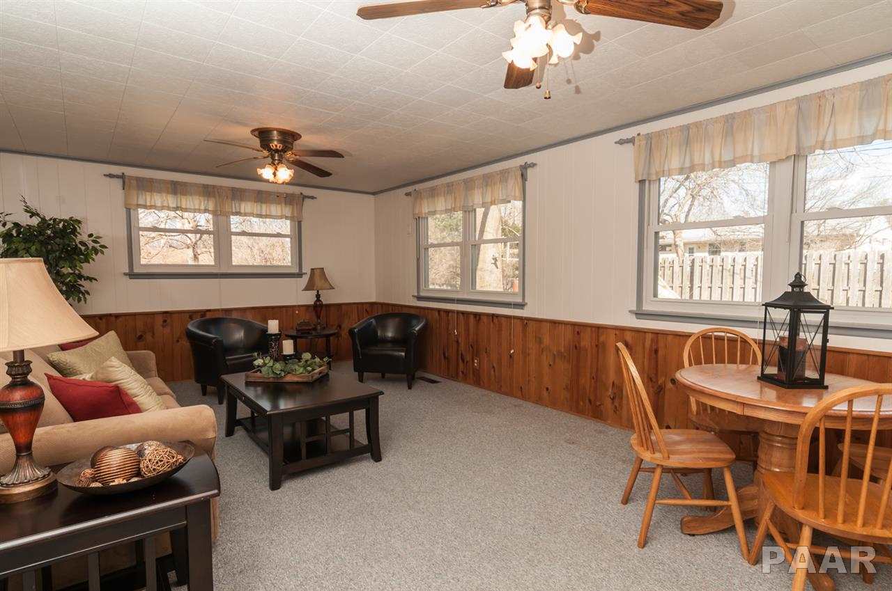 2730 West Overhill Road Peoria, IL 61615 - Photo 14 of 36 Gallery Image 14