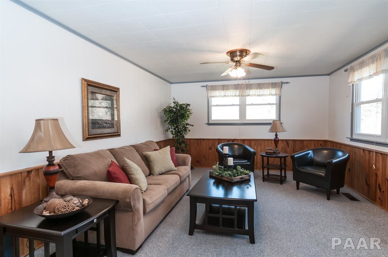 2730 West Overhill Road Peoria, IL 61615 - Photo 6 of 36 Gallery Image 6