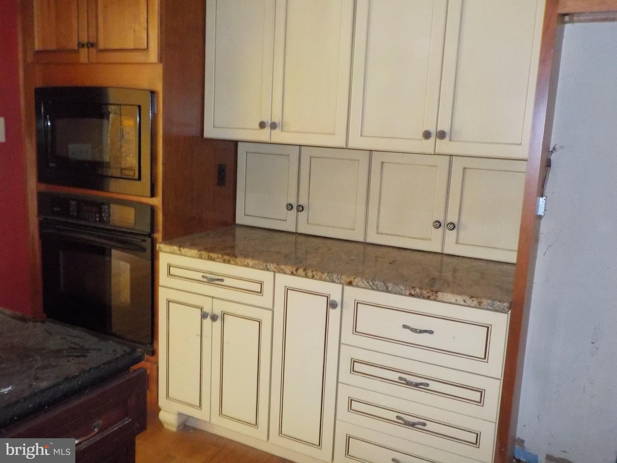 5448 Tates Bank Road Cambridge, MD 21613 - Photo 8 of 41 Wall oven #1