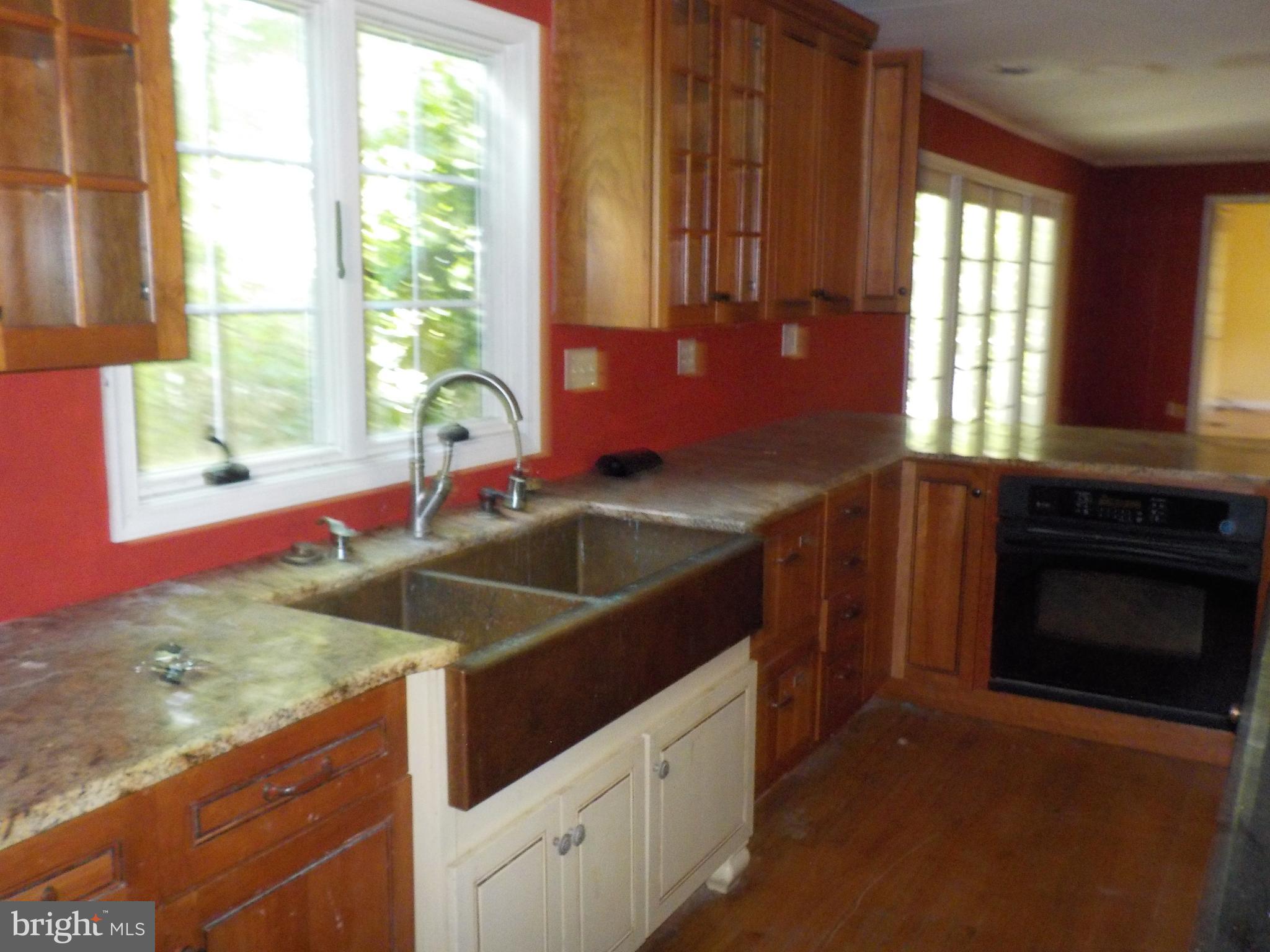 5448 Tates Bank Road Cambridge, MD 21613 - Photo 9 of 41 Under Counter oven #2