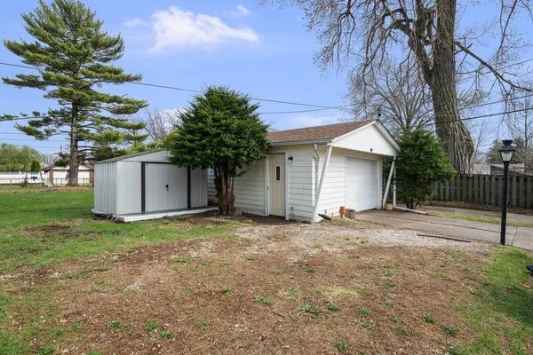 $139,900 | 3516 18th Avenue, Rock Island, IL 61201