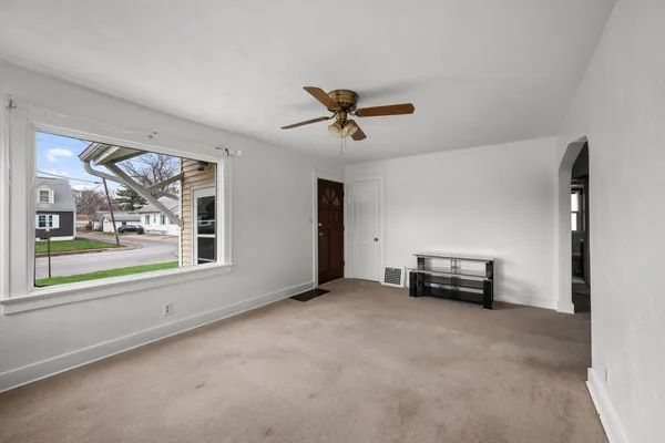 $139,900 | 3516 18th Avenue, Rock Island, IL 61201