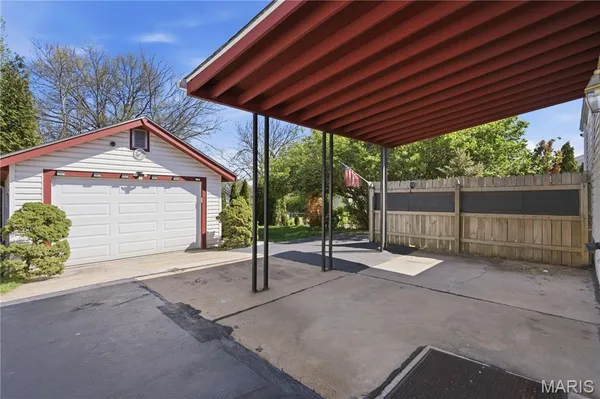 $125,000 | 2206 Wengler Avenue, Overland, MO 63114