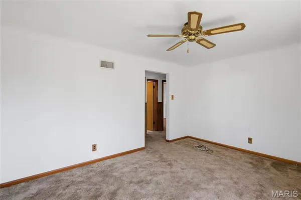 $125,000 | 2206 Wengler Avenue, Overland, MO 63114