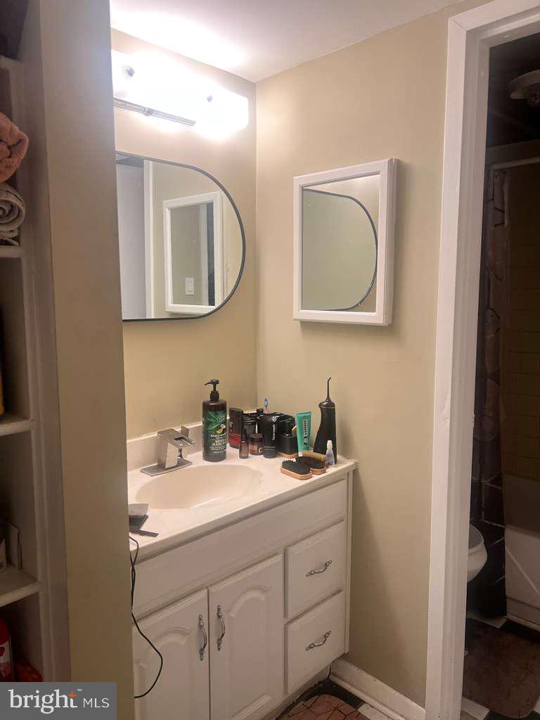 1836 Metzerott Road, Unit 904 Hyattsville, MD 20783 - Photo 19 of 22