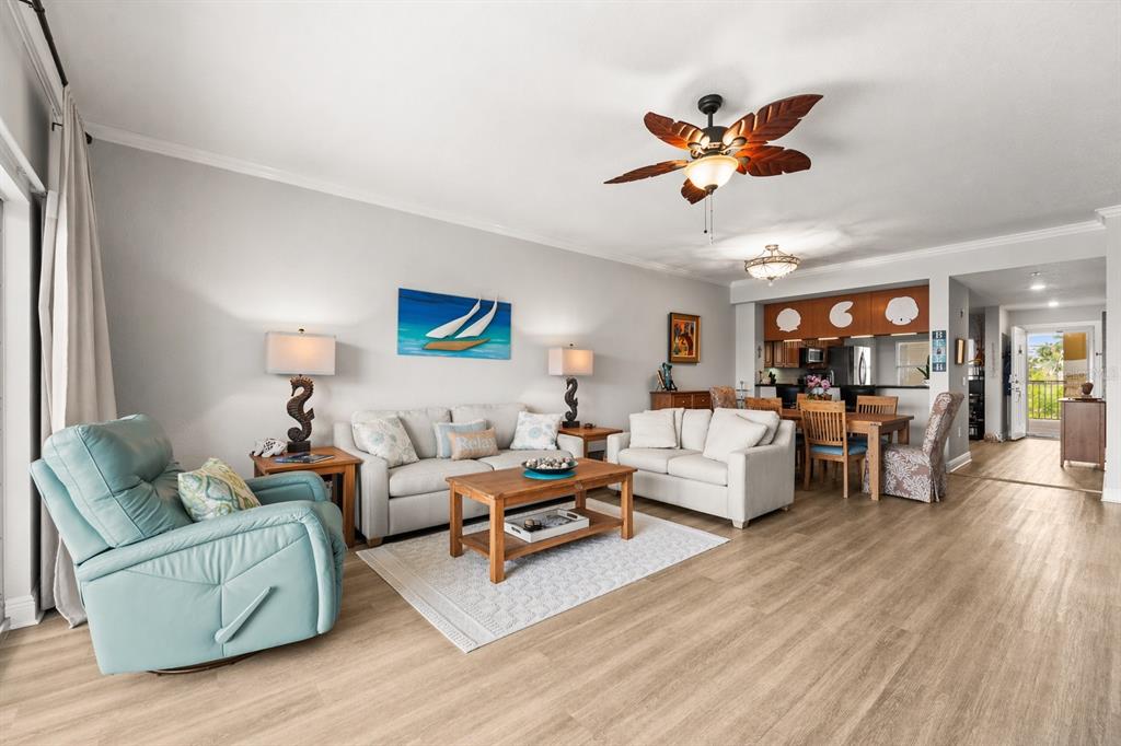 425 150th Avenue, Unit 2303 Madeira Beach, FL 33708 - Photo 20 of 69 a living room with furniture