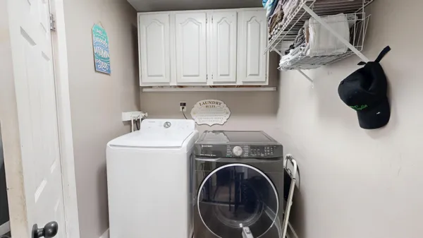 $279,000 | 26 Holland Street, Lewiston, ME 04240