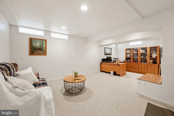 $849,990 | 8805 Aquary Court, Springfield, VA 22153