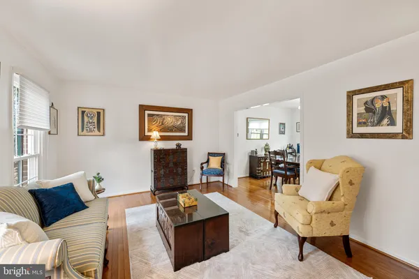 $849,990 | 8805 Aquary Court, Springfield, VA 22153