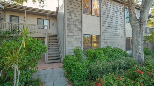 a view of an entryway