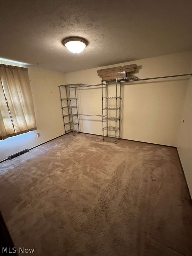 8126 Munson Road Mentor, OH 44060 - Photo 4 of 10