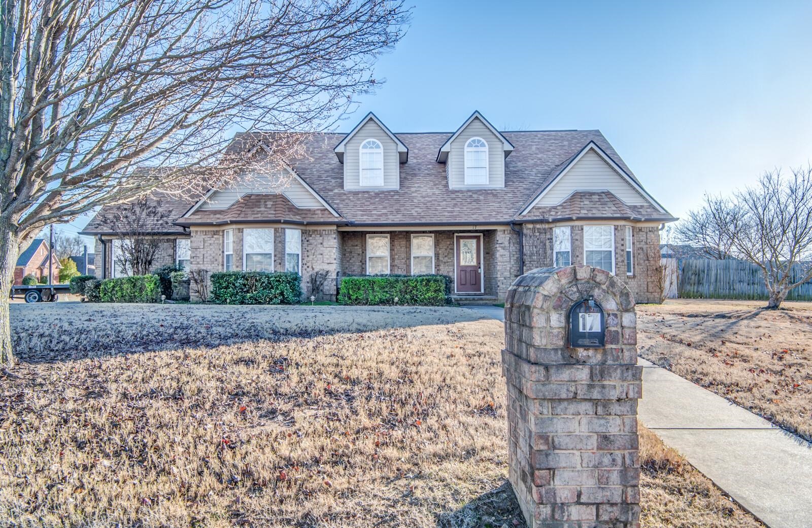 17 Hummingbird Loop Atoka, TN 38004 - Photo 1 of 24 Gallery Image 1