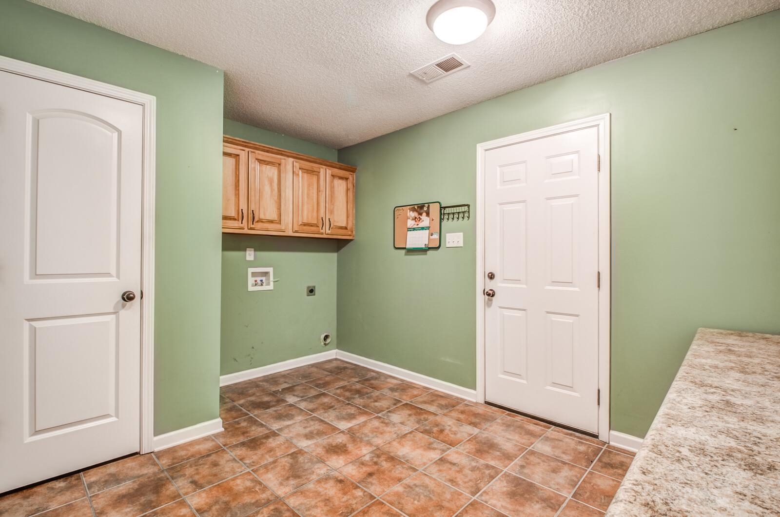 17 Hummingbird Loop Atoka, TN 38004 - Photo 13 of 24 Gallery Image 13