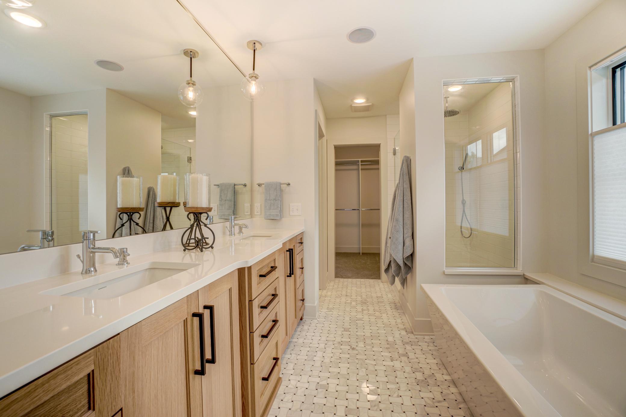 4930 Dodd Road Eagan, MN 55123 - Photo 19 of 26 Gallery Image 19