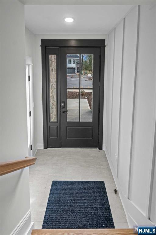 147 Central Avenue, Unit 20 Old Tappan, NJ 07675 - Photo 50 of 50 a view of entryway with front door