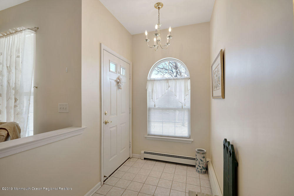 47 Wordsworth Road Brick, NJ 08724 - Photo 5 of 42 a view of a livingroom with a window