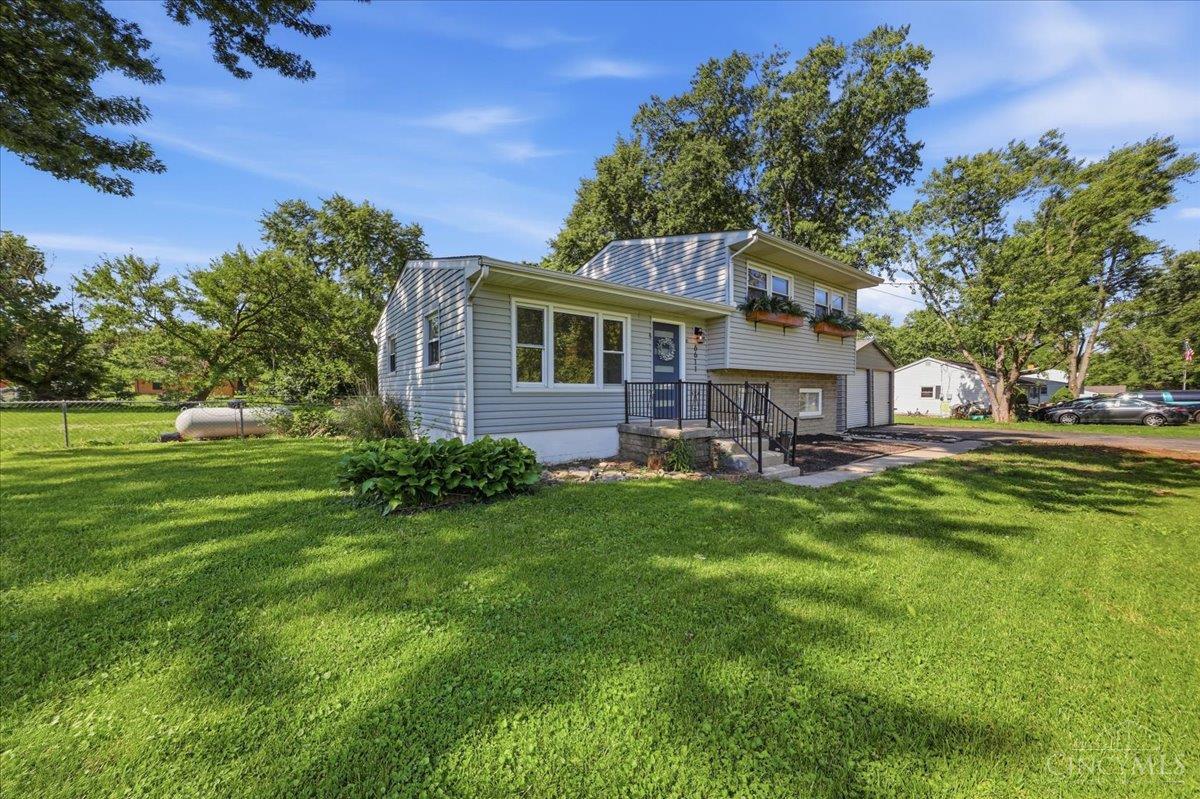 6611 Hendrickson Road Middletown, OH 45044 - Photo 6 of 62