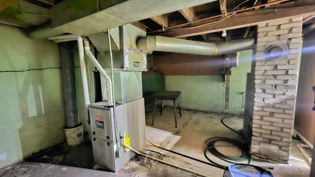 $99,000 | 204 East 1st Street, Morris, MN 56267