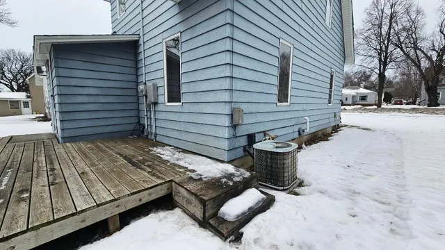 $99,000 | 204 East 1st Street, Morris, MN 56267