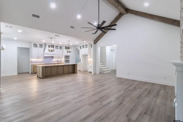 $825,000 | 221 Brookside Drive, Hideaway, TX 75771