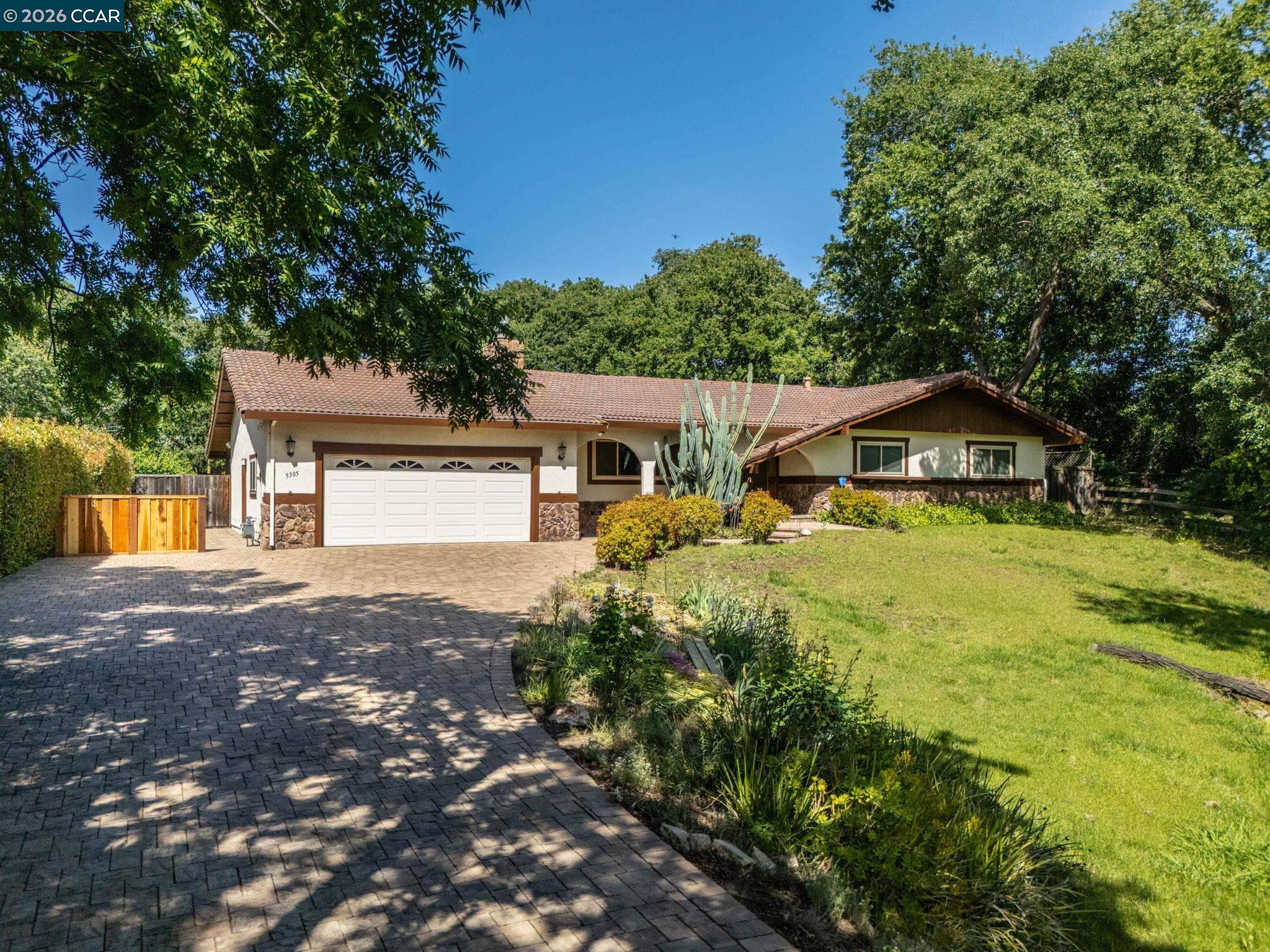 5305 Pine Hollow Road Concord, CA 94521 - Photo 2 of 11