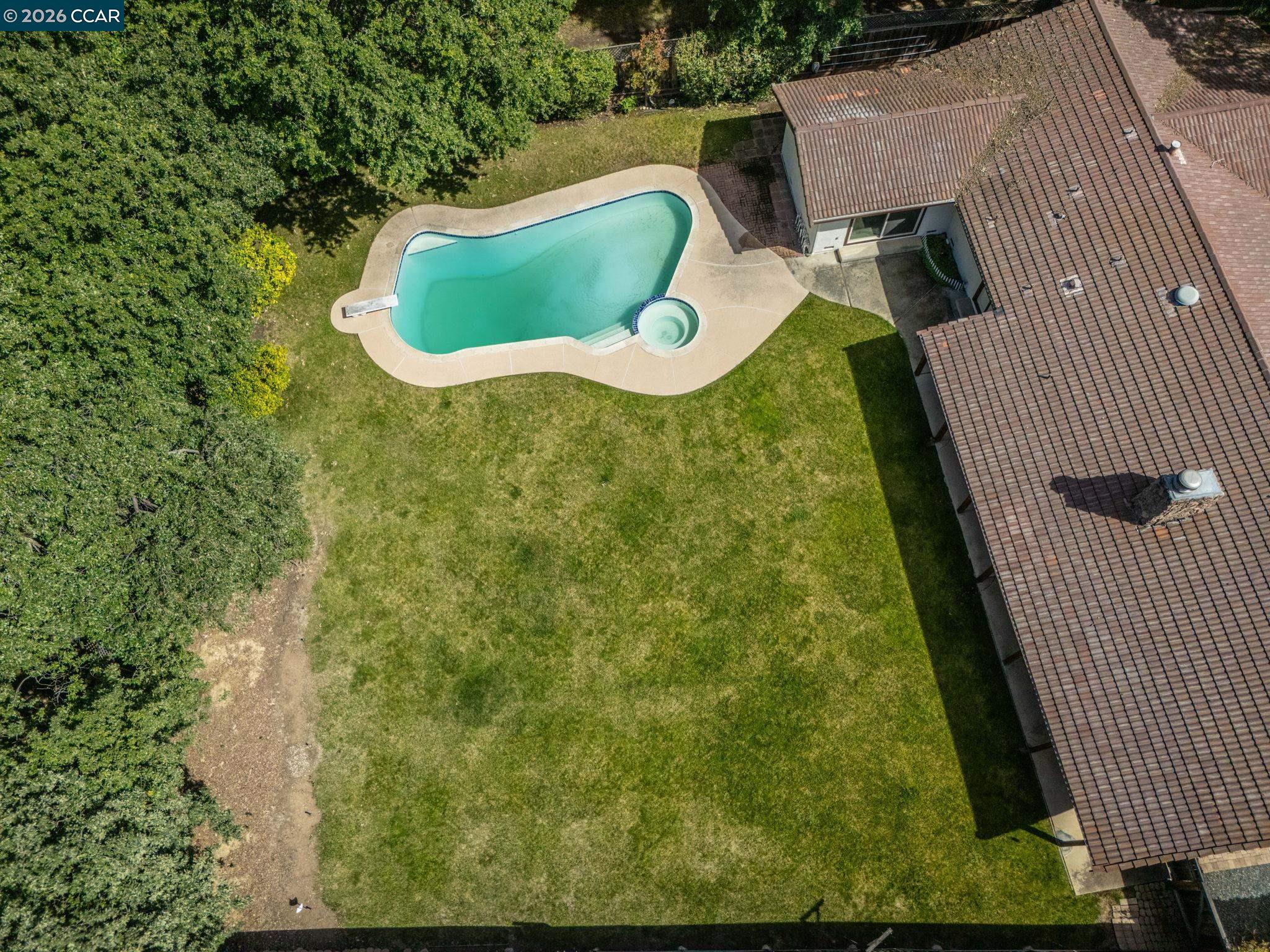 5305 Pine Hollow Road Concord, CA 94521 - Photo 9 of 11