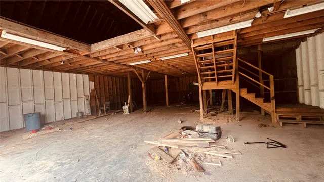 $300,000 | 531 County Road 4882, Dayton, TX 77535