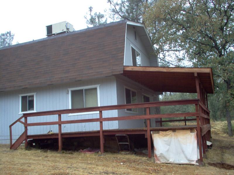 6255 Happy V Road Anderson, CA 96007 - Photo 2 of 2 rear deck