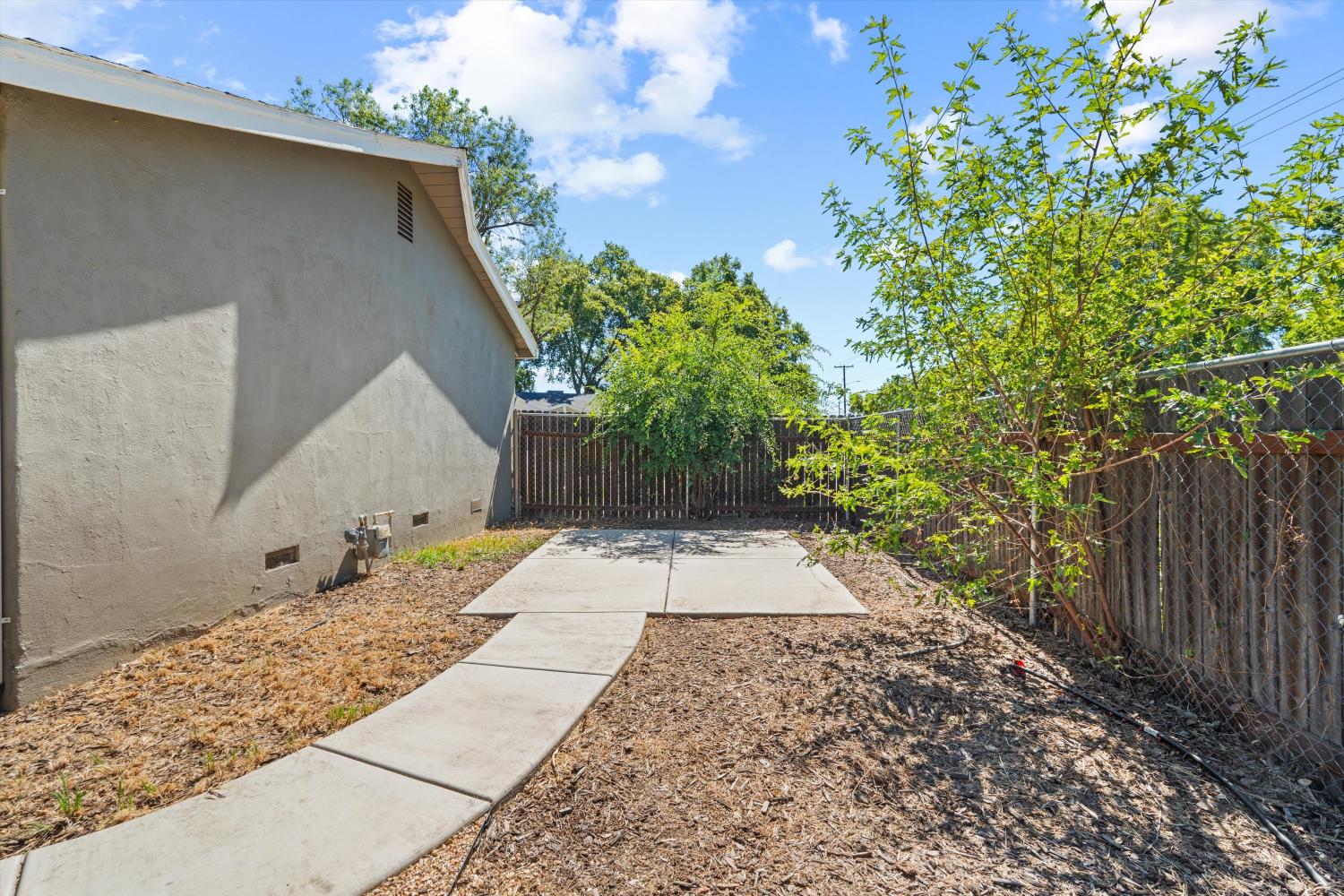 2101 Bircher Way Carmichael, CA 95608 - Photo 21 of 33