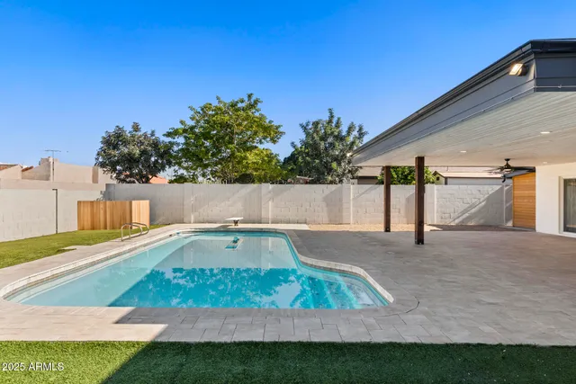 $1,050,000 | 6128 East Edgemont Avenue, Scottsdale, AZ 85257