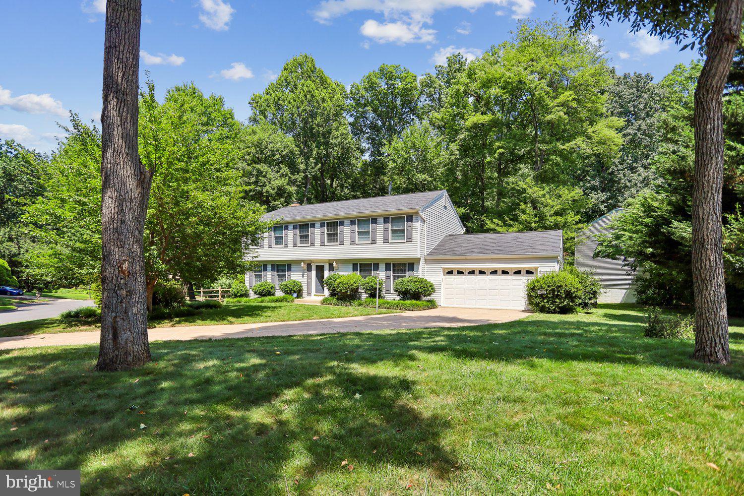 2403 Andorra Place Reston, VA 20191 - Photo 37 of 55 Front Elevation