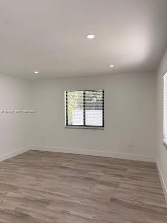 $3,900 | 3609 Southwest 27th Street, Miami, FL 33133